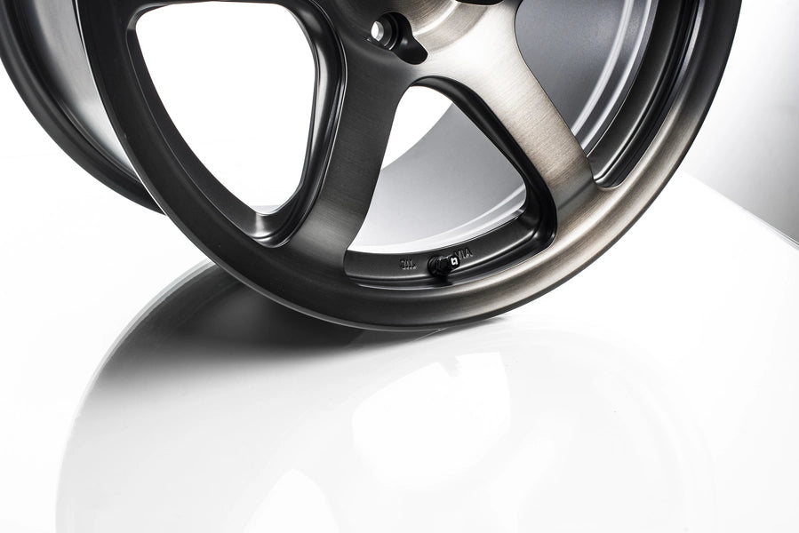 Titan 7 Forged Aluminium Wheel - T-D6e 18x10 5x120 ET 25 CB 64.1 in Hybrid Dark Machine