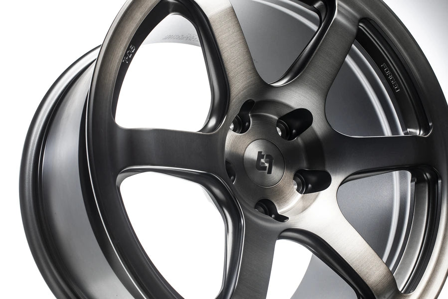 Titan 7 Forged Aluminium Wheel - T-D6e 18x9.5 5x120 ET 35 CB 72.56 in Hybrid Dark Machine