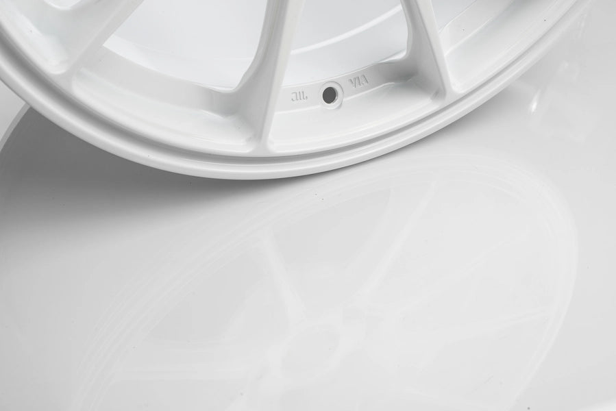 Titan 7 Forged Aluminium Wheel - T-R10 18x9.5 5x114.3 ET 40 CB 70.1 in Speedline White