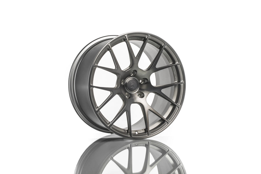 Titan 7 Forged Aluminium Wheel - T-S7 18x9.5 5x120 ET 22 CB 72.56 in Hybrid Dark Machine