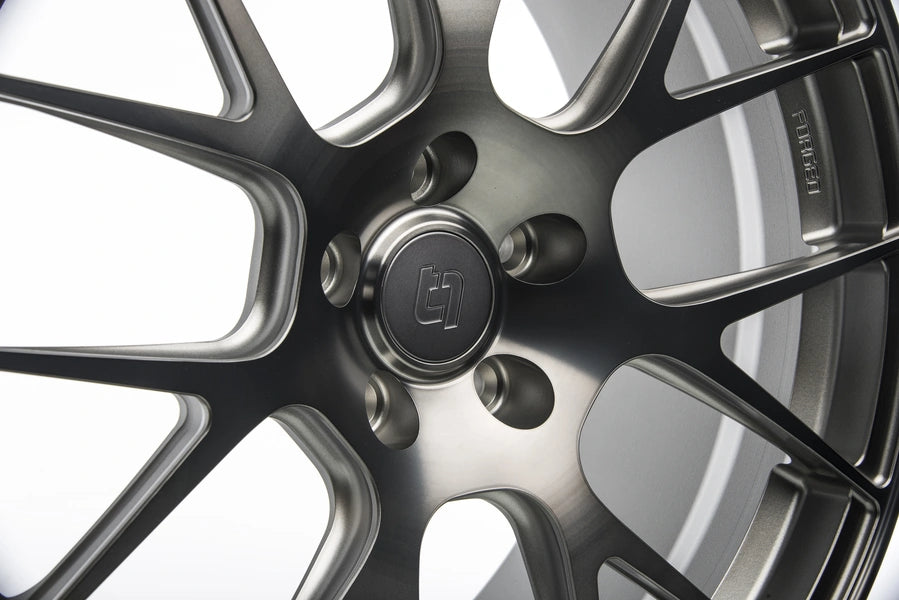Titan 7 Forged Aluminium Wheel - T-S7 18x9.5 5x120 ET 22 CB 72.56 in Hybrid Dark Machine