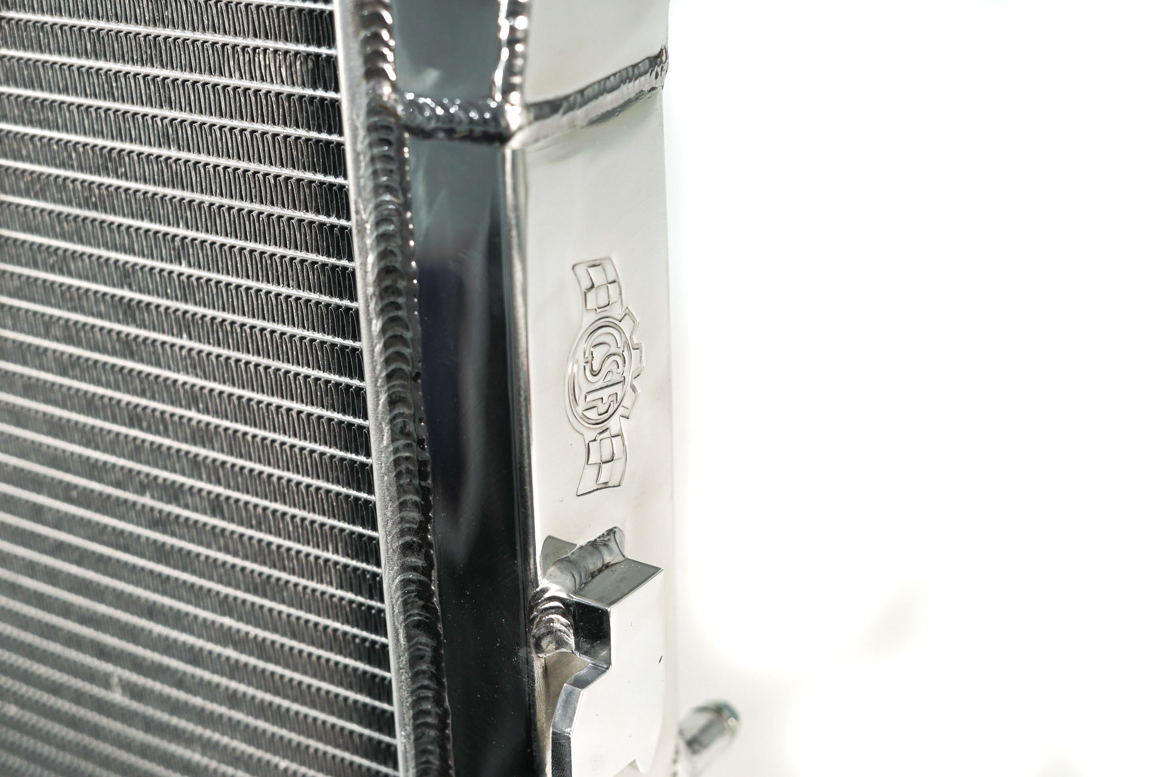 E9X 325i / 330i / 328i / E8X 128i / 09-10 BMW E89 Z4 All-Aluminum Radiator
