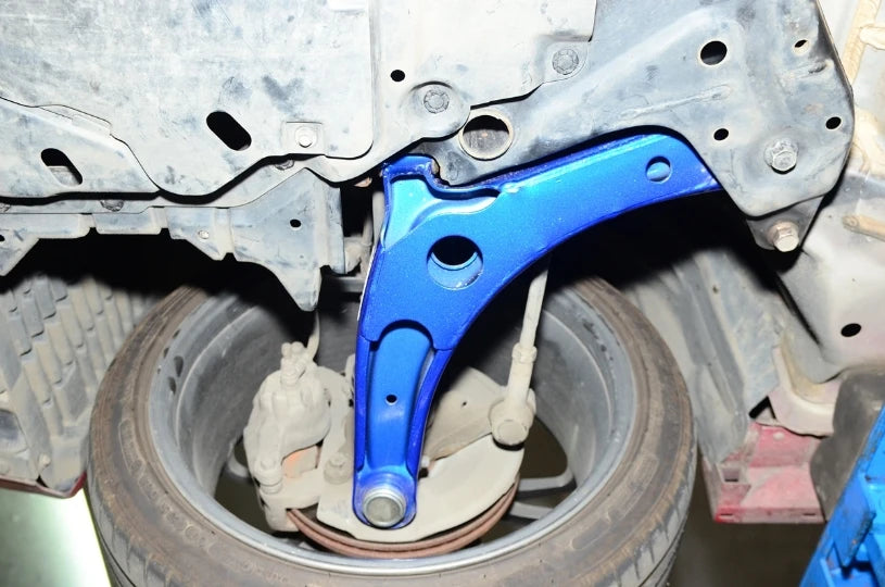 Hardrace FRONT LOWER CONTROL ARM MITSUBISHI ECLIPSE CROSS, LANCER MIRAGE, OUTLANDER (0013980)