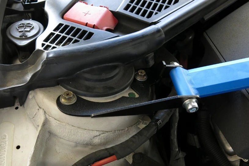 Hardrace FRONT STRUT BRACE BMW 1 SERIES (0040176)