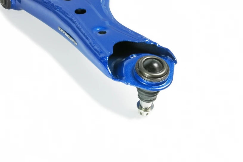 Hardrace FRONT LOWER ARM + RC BALL JOINT TOYOTA NOAH (0070131)