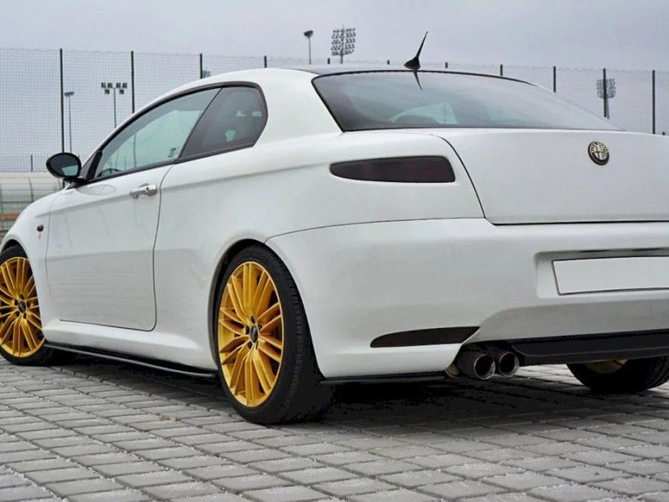 Maxton Rear Side Splitters Alfa Romeo GT (2004-2010) - Carbon Look