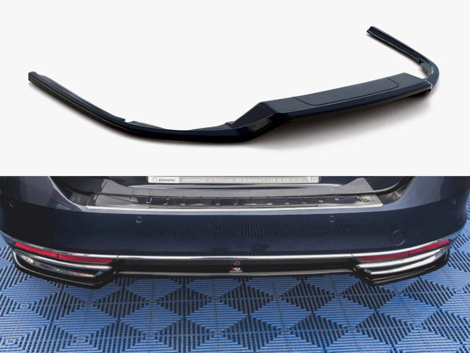 Maxton Central Rear Splitter VW Passat B8