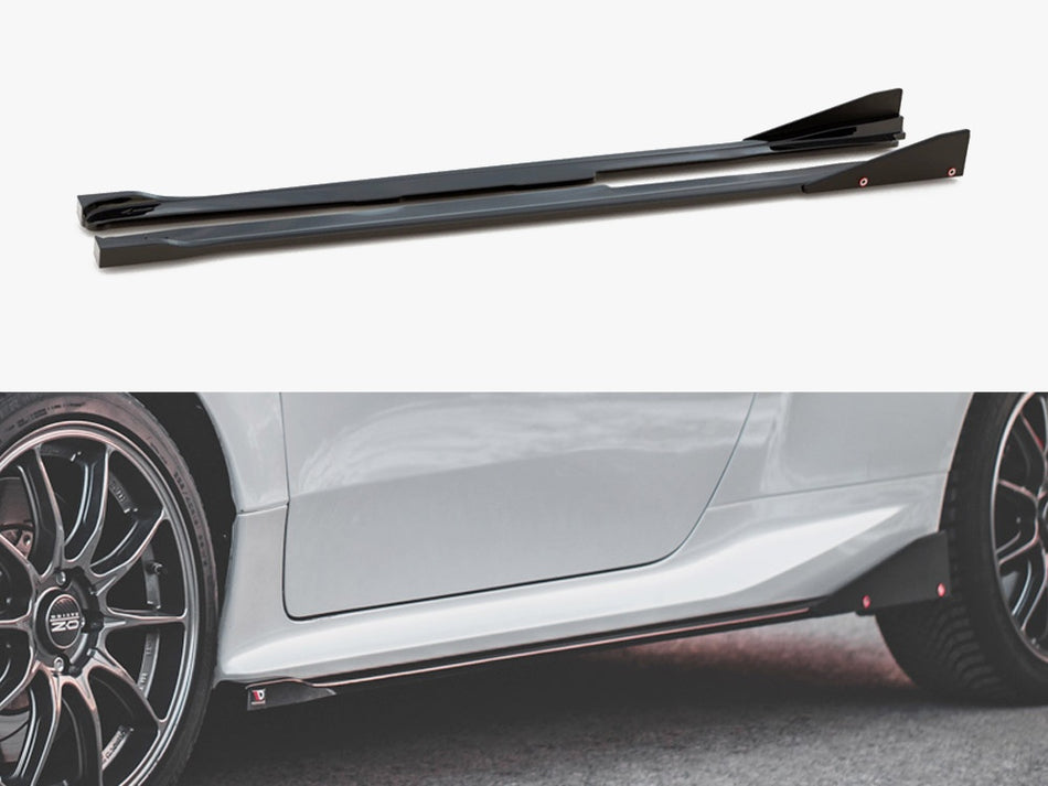 Maxton Side Skirts Diffusers V.2 + Flaps Toyota GR Yaris Mk4