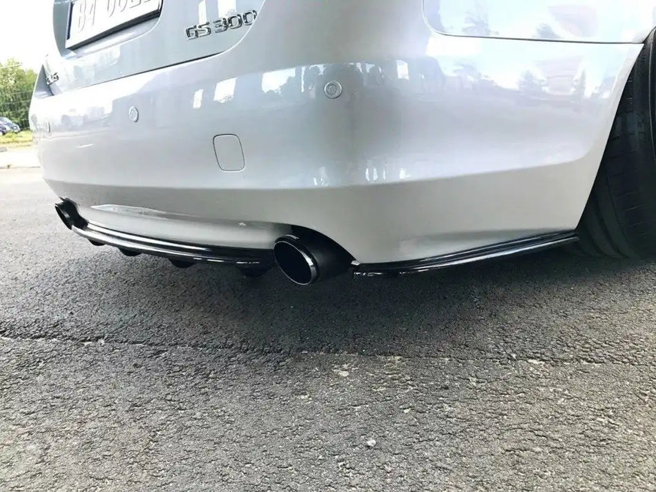 Maxton Central Rear Splitter (Vertical Bars) Lexus GS 300 Mk3 Facelift