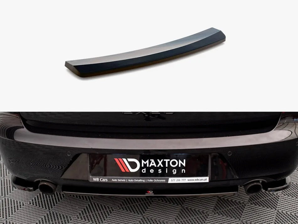 Maxton Central Rear Splitter Seat EXEO (2008-2013)