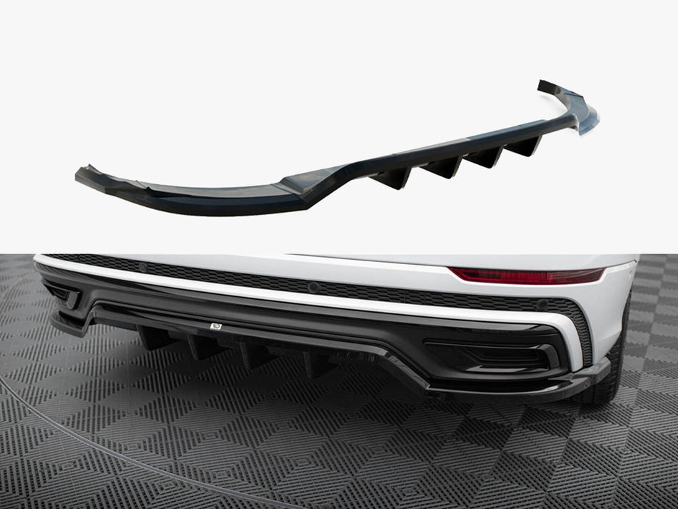 Maxton Central Rear Splitter (Vertical Bars) Audi Q8 S-Line Mk1