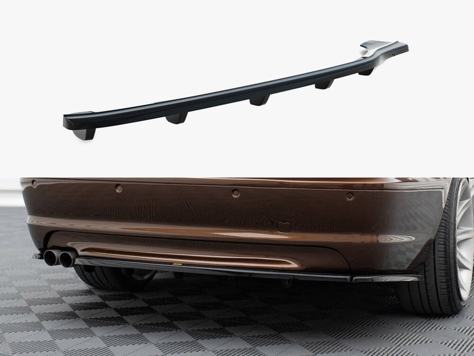 Maxton Central Rear Splitter (Vertical Bars) BMW 3 E46 Coupe M-Pack - Carbon Look