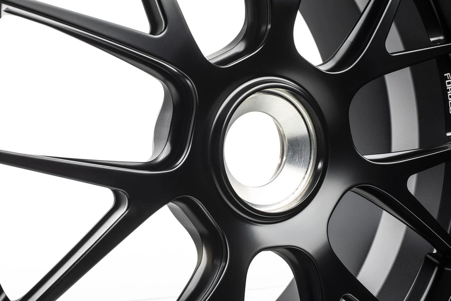 Titan 7 Forged Aluminium Wheel - T-S7 20x9 Centerlock ET 52 in Machine Black
