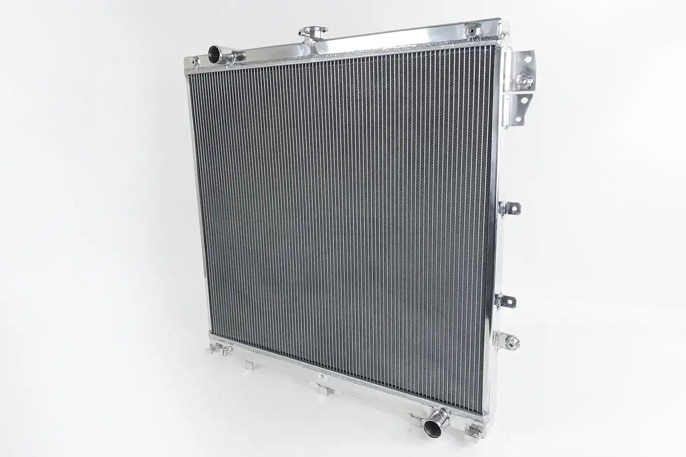 07-21 Toyota Tundra V8 (AT & MT) / 08-22 Sequoia All-Aluminum Radiator