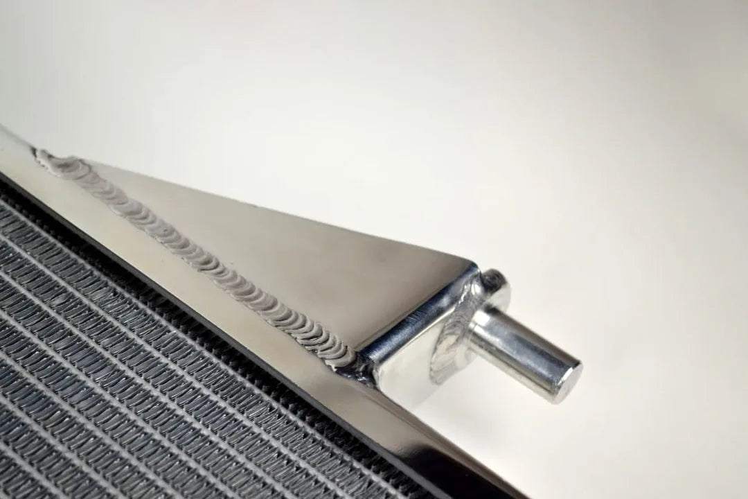 Chevy Colorado 5.3L / GMC Canyon 5.3L / Hummer H3 All-Aluminum Radiator