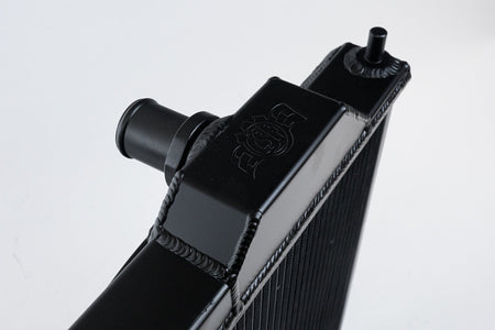 Mitsubishi Evo 7/8/9 Full Size Slim Radiator w/ 12in SPAL Fan - Black