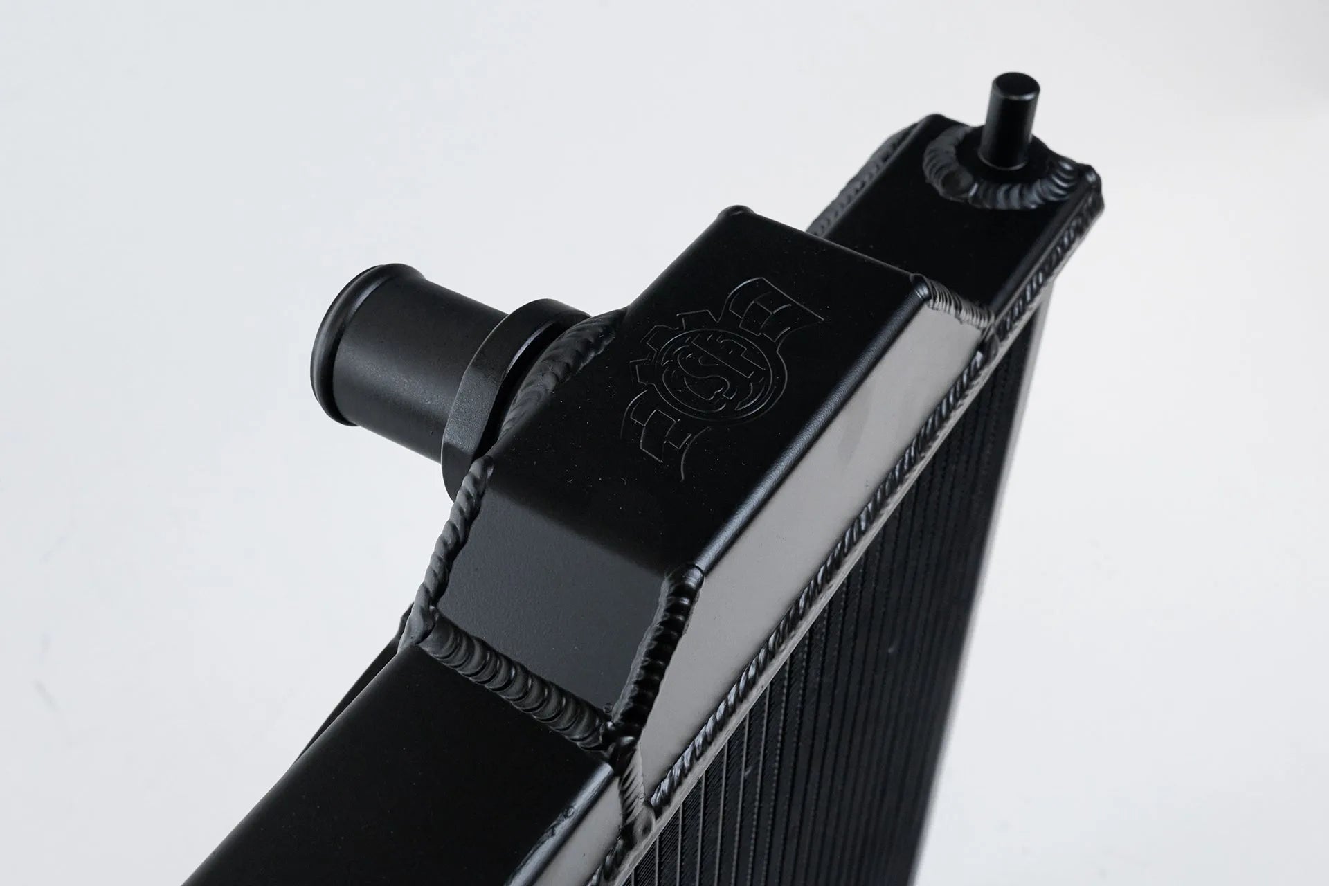 Mitsubishi Evo 7/8/9 Full Size Slim Radiator w/ 12in SPAL Fan - Black