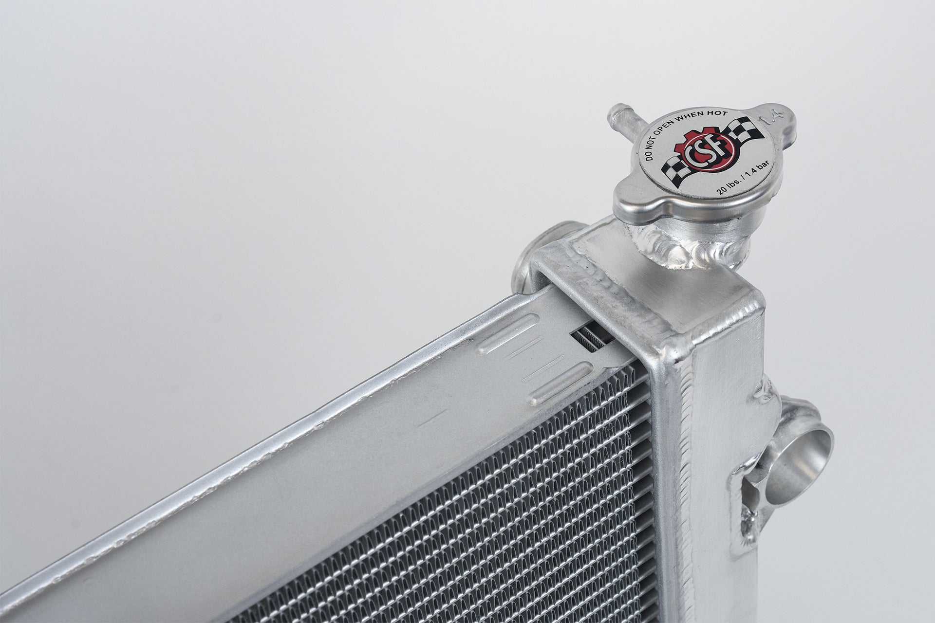 Lexus GX470 / 4th Gen Toyota 4Runner V8 Heavy-Duty All-Aluminum Radiator