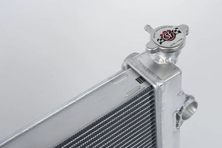 Lexus GX470 / 4th Gen Toyota 4Runner V8 Heavy-Duty All-Aluminum Radiator