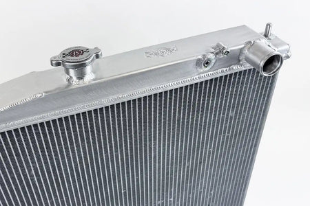 R33 Skyline GT-R/GTS & R34 GT-T High-Performance All-Aluminum Radiator - Black