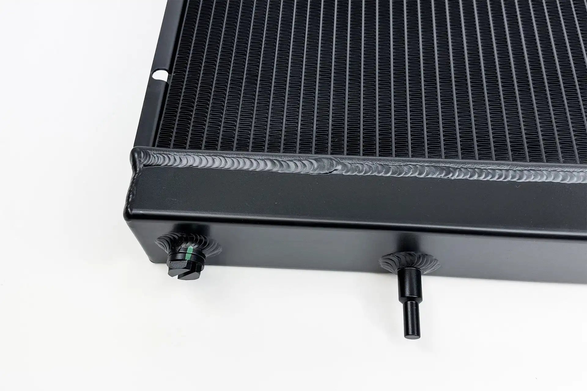 R34 Skyline GT-R High-Performance All-Aluminum Radiator - Black