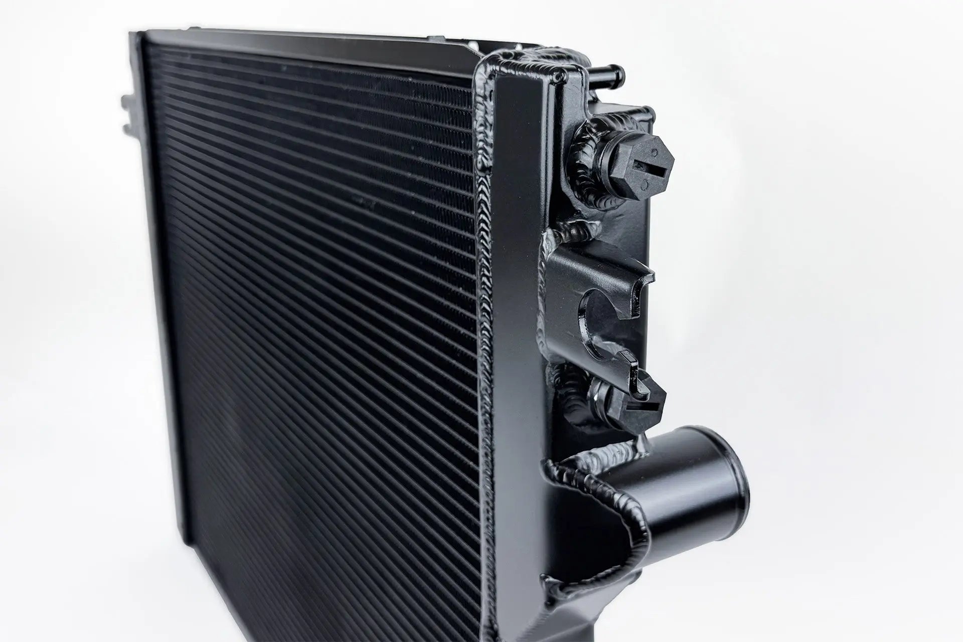 BMW E28 M5 / E24 M6/635CSi High-Performance All-Aluminum Radiator