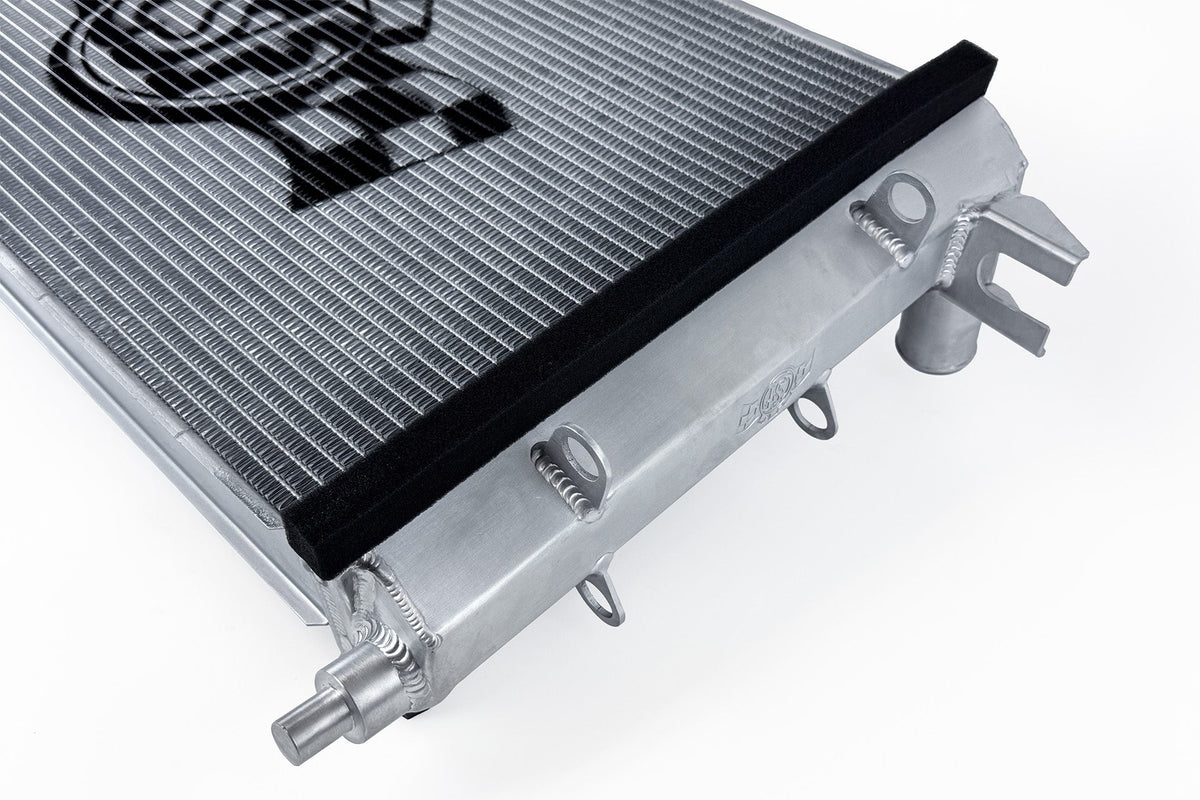 2005-2006 Ford GT High-Performance All-Aluminum Radiator