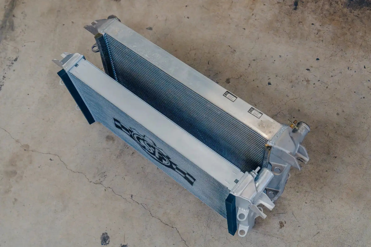 2005-2006 Ford GT High-Performance All-Aluminum Radiator