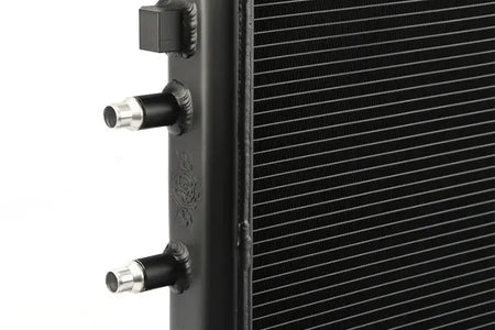 BMW F8X M3/M4 Front Mount Heat Exchanger w/ rock guard - Black