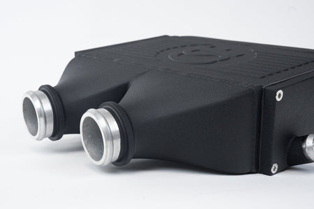 F8X M3 / M4 / M2 Comp Top Mount Charge-Air-Cooler - Crinkle Black Finish