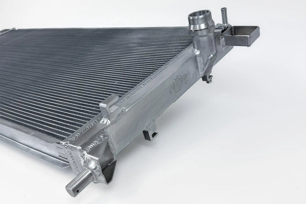 Ford Bronco & Ranger Heavy-Duty All-Aluminum Radiator