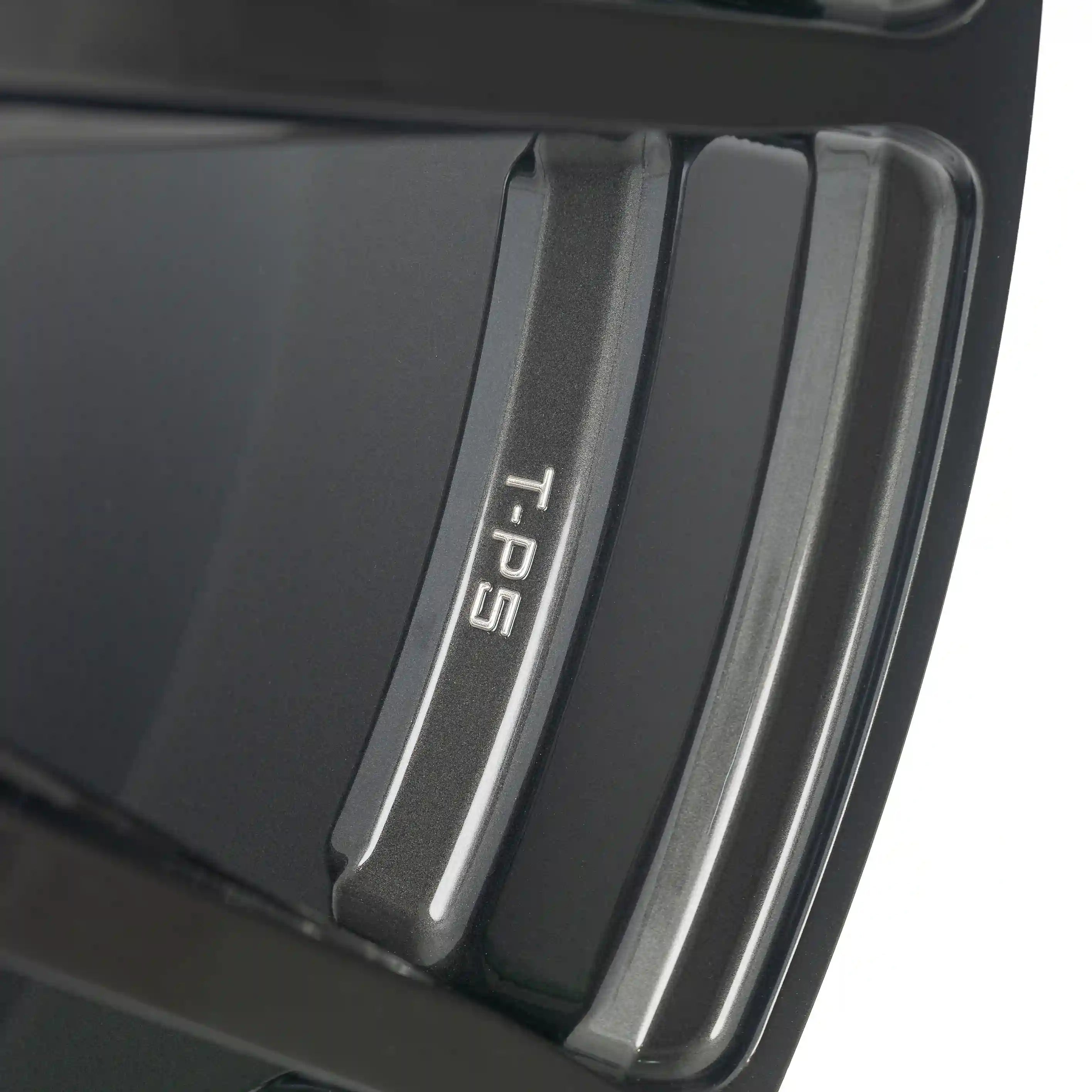 Titan 7 Forged Aluminium Wheel - T-P5 18x9.5 PCD 5x120 CB 72.56 In Advanced Dark Gunmetal