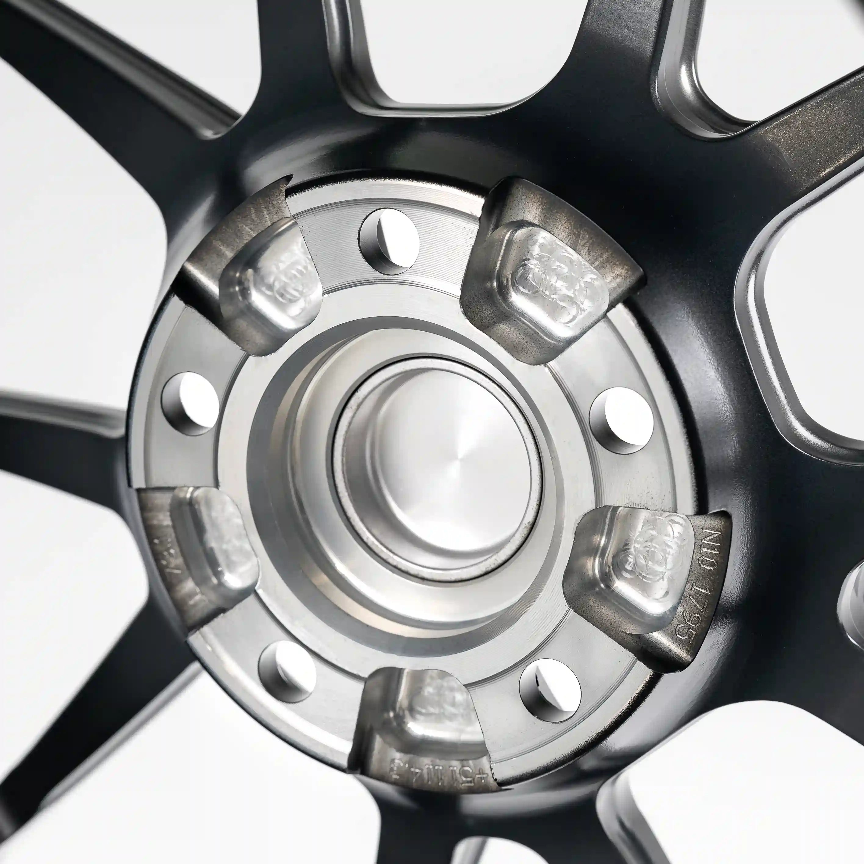 Titan 7 Forged Aluminium Wheel - T-P5 18x9.5 PCD 5x120 CB 72.56 In Advanced Dark Gunmetal