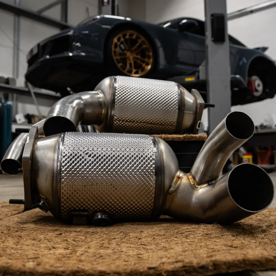 Porsche 911 Carrera / S / GTS (991.2) | Akrapovic | Link Pipe Set w Cat (SS)