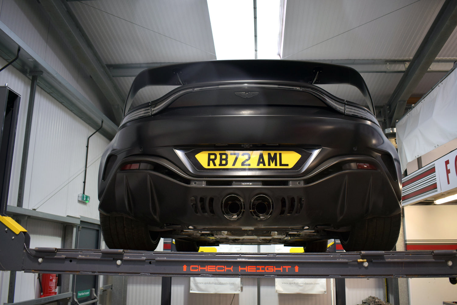 QuickSilver Aston Martin V12 Vantage - Titan Sport Exhaust with Sound Architect™ (2022 on)