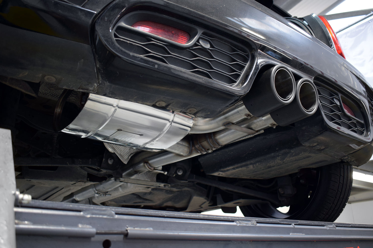 QuickSilver MINI Cooper S 2.0 3 Door and 5 Door inc. JCW (F56, F55) - Sport System with Sound Architect™ (2014-21)
