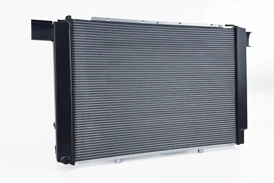 RENNTech by CSF 7240 all-aluminum radiator for the Mercedes-Benz R129 SL600, front three-quarter view