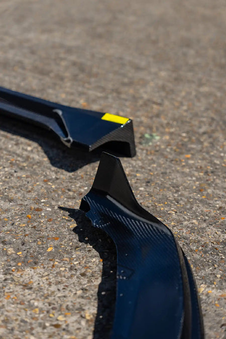 VORSTEINER VRS G8X M2 CARBON FIBRE AERO KIT