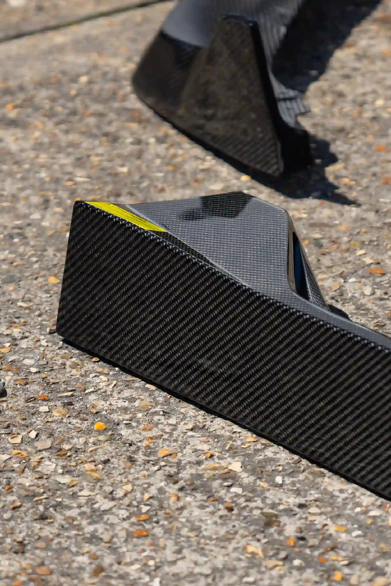 VORSTEINER VRS G8X M2 CARBON FIBRE AERO KIT