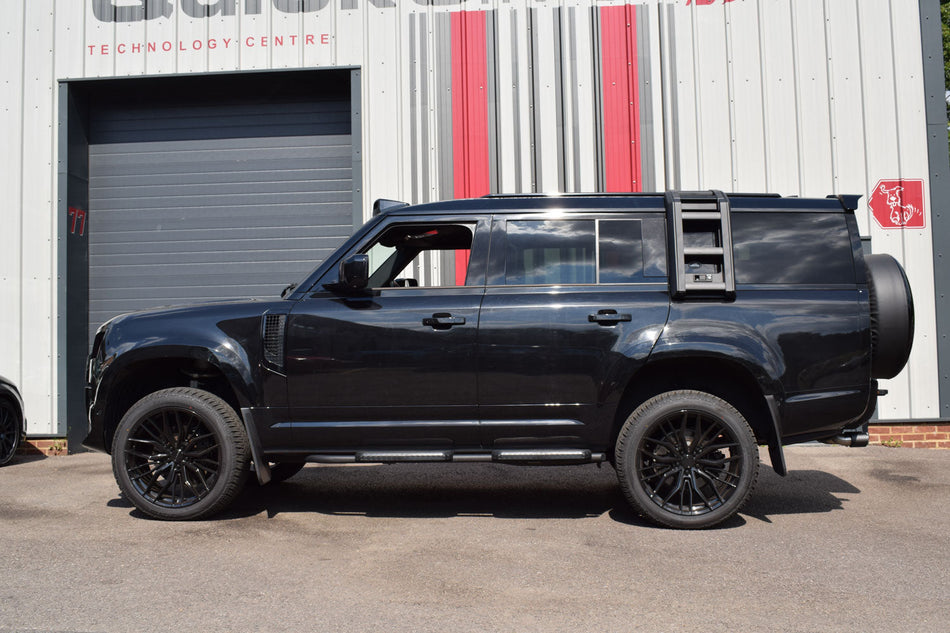 QuickSilver Land Rover Defender P300 and P400e 130  - Sport System with Sound Architect™ (2021 on)
