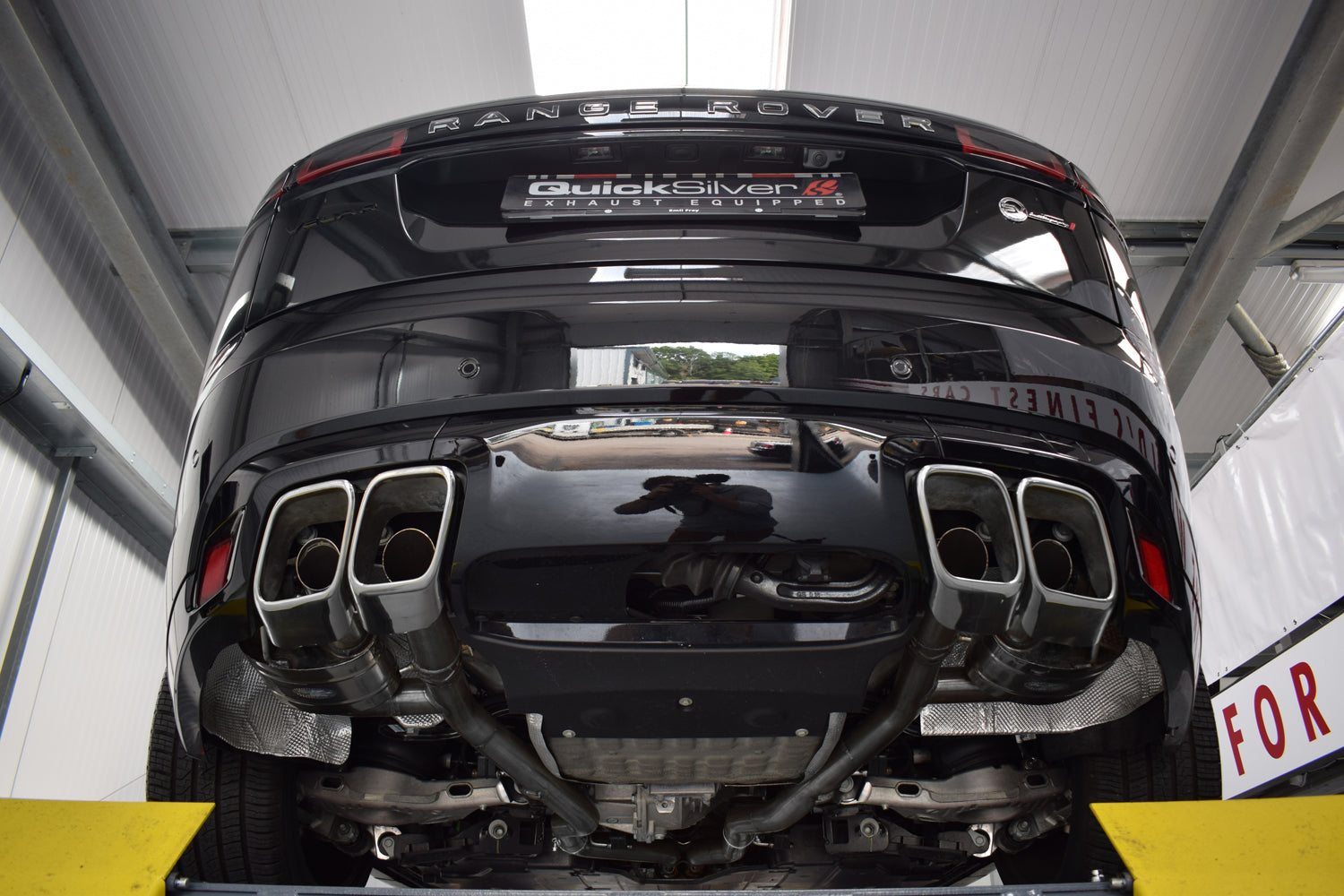 QuickSilver Range Rover Velar SVA P550 - Sport Exhaust with Sound Architect™ (2020 on)