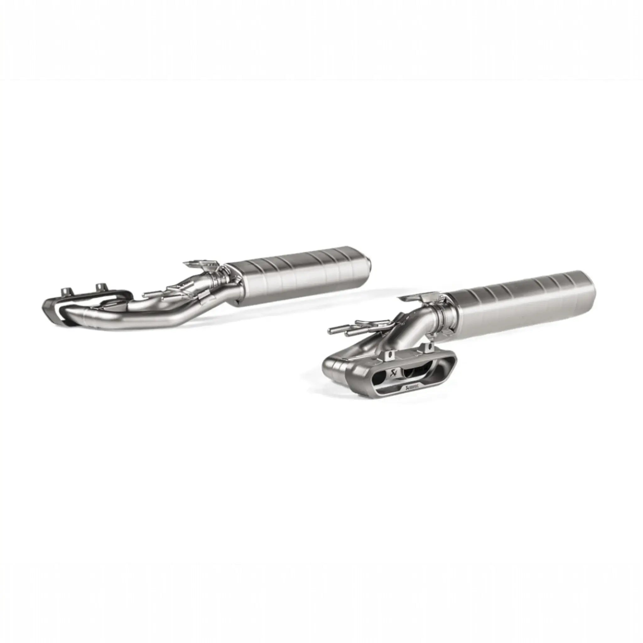 Akrapovic Performance Exhaust System for Mercedes-AMG G 63 W463A – Evolution Line Titanium with lightweight construction and dual-exit tailpipes.