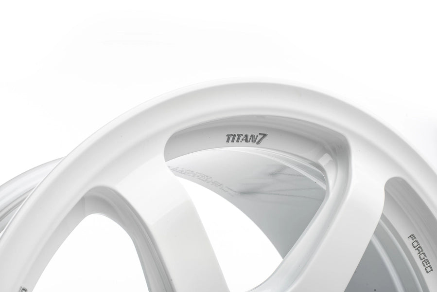 Titan 7 Forged Aluminium Wheel - T-D6 17x9.5 5x114.3 ET 51 CB 73 in Speedline White