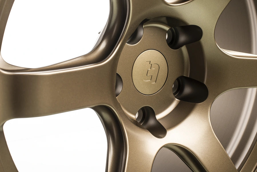 Titan 7 Forged Aluminium Wheel - T-D6 19x9.5 5x112 ET 34 CB 66.6 in Techna Bronze