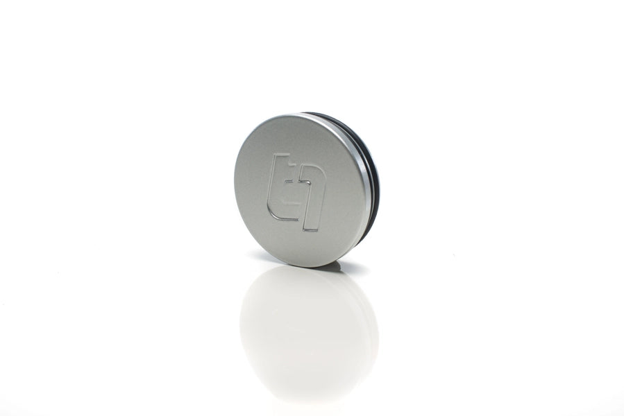 Titan 7 Centercap - Single in Iridium Silver