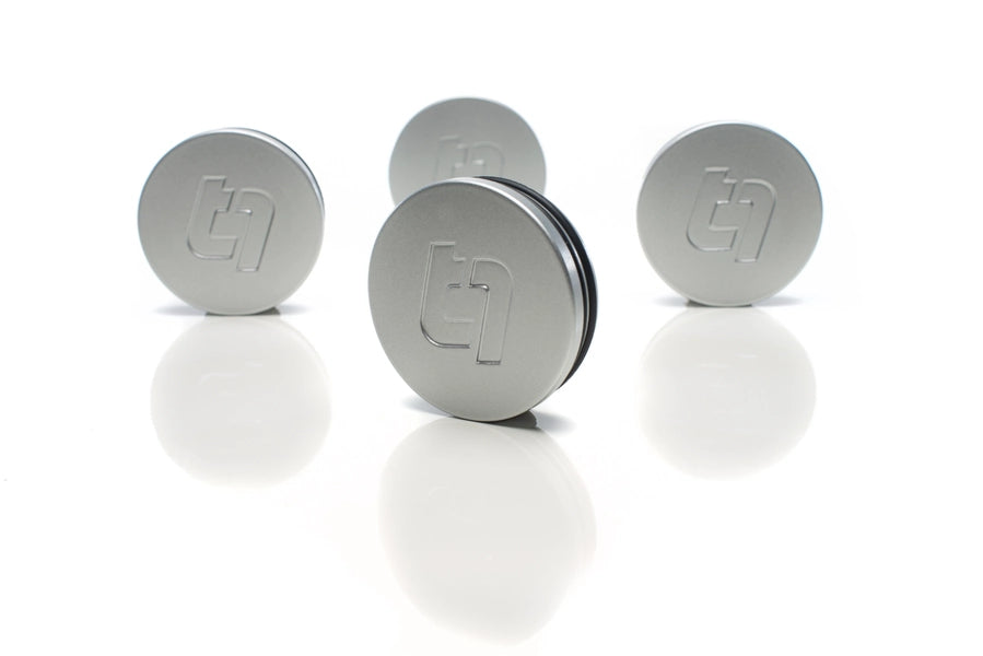 Titan 7 Center Cap - 4 Pack in Iridium Silver