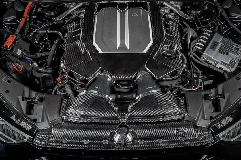 Eventuri Audi C8 RS6 RS7 Black Carbon Engine Cover Gloss