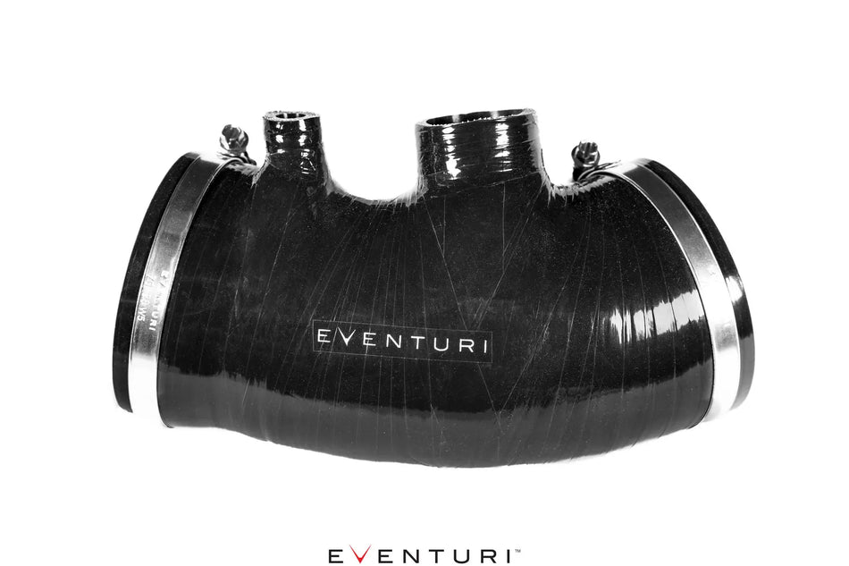 Eventuri Honda FK8 Silicon between Intake and Upgraded Chargepipe