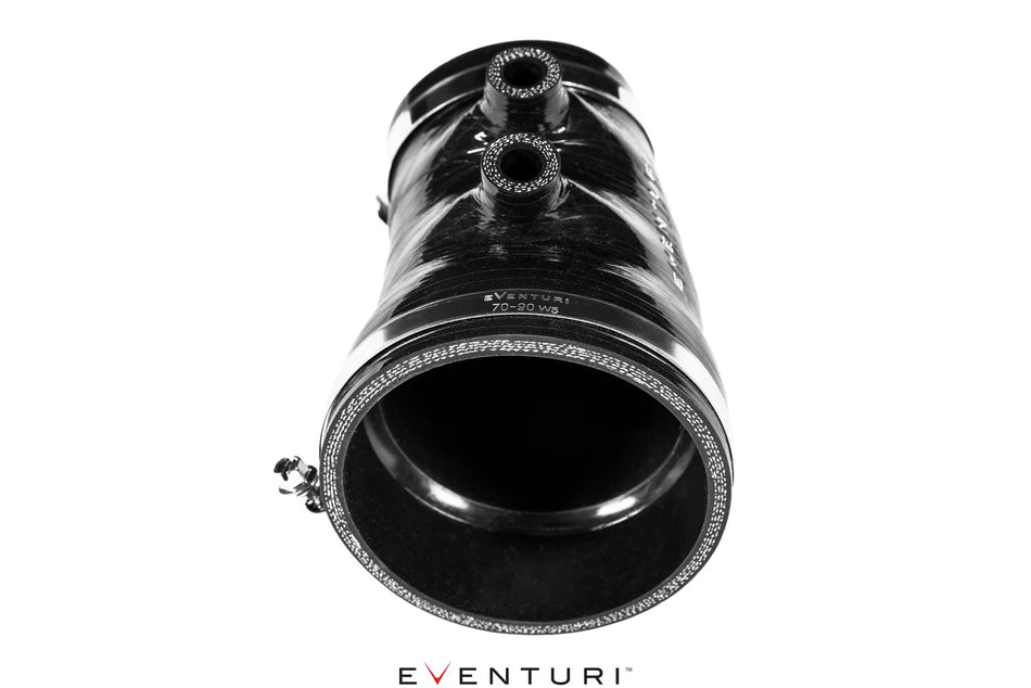 Eventuri Honda FK8 Silicon between Intake and Upgraded Chargepipe