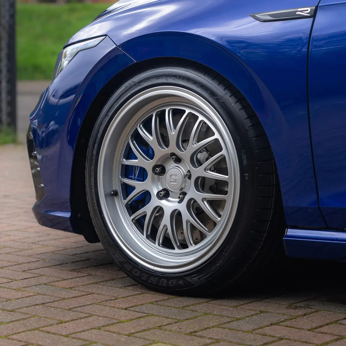 Titan 7 Forged Aluminium Wheel - T-M20 18x9 5x130 ET 48 CB 71.6 in Heritage Silver